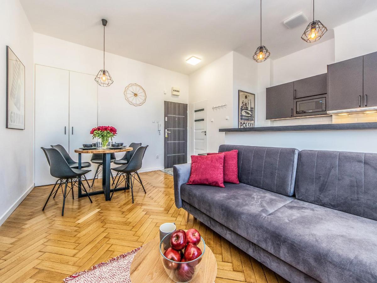 3 Citygo Apartament Skwer Kosciuszki 10 Na 10 Gdynia Bagian luar foto